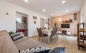 R&B Family Apartments